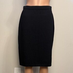 St. John Collection Classic Navy Pencil Skirt Size Small